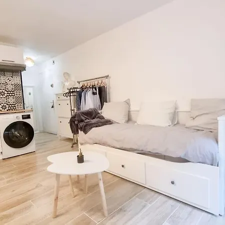 Apartment Studio Avec Garage 5min Centre